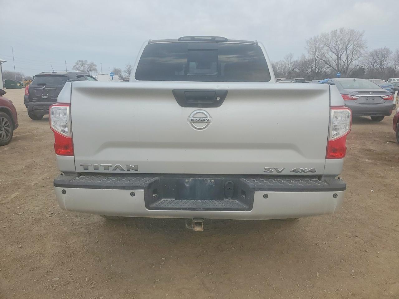 2019 Nissan Titan SV