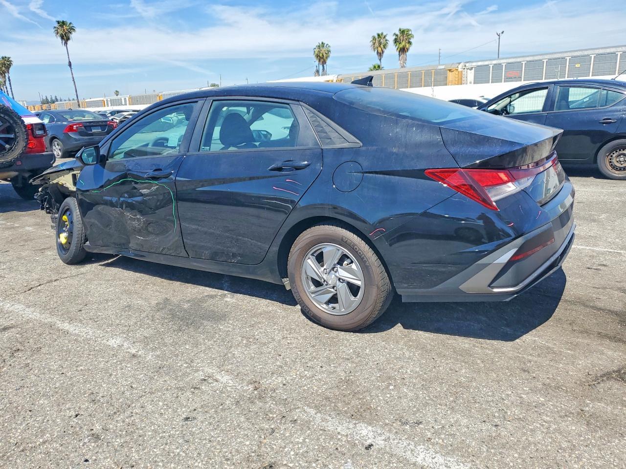 2024 Hyundai Elantra se