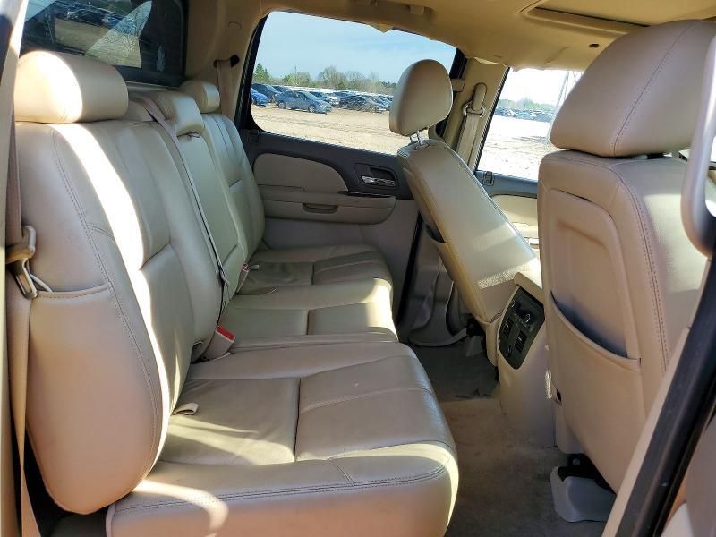 2010 Chevrolet Avalanche LT