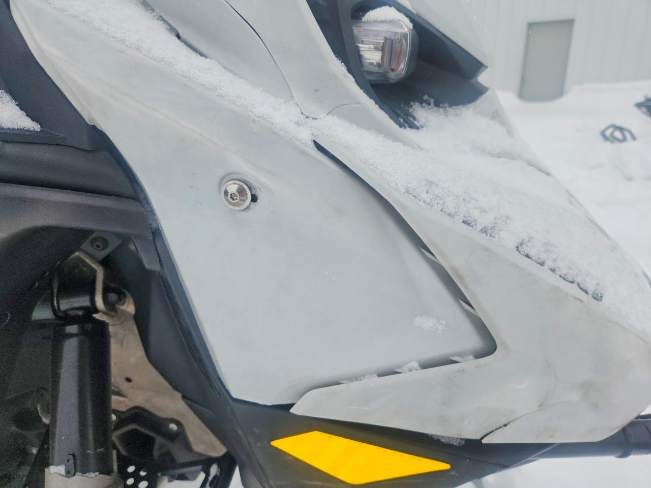 2023 Skidoo Summit 800PTEK2