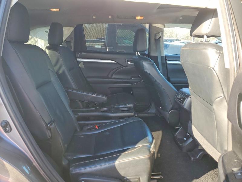 2014 Toyota Highlander xle