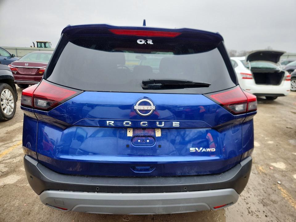 2022 Nissan Rogue sv