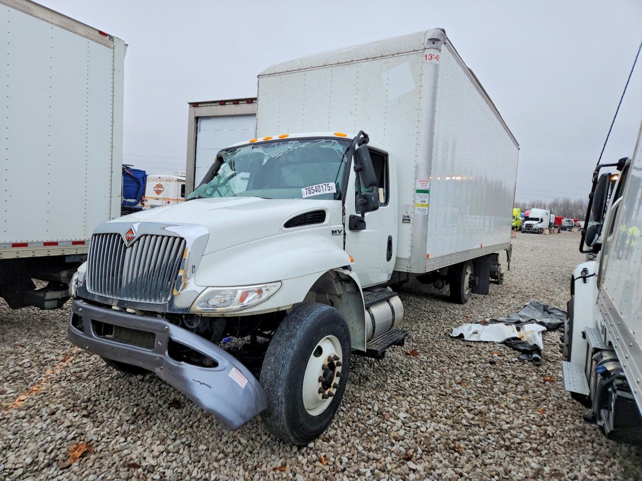 2021 International MV607 BOX Truck