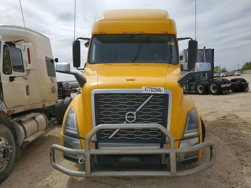 2020 Volv O VNL Semi Truck