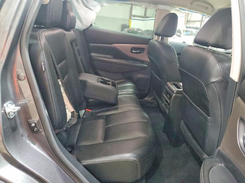 2023 Nissan Murano sv