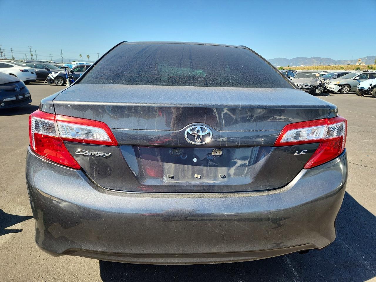 2012 Toyota Camry le