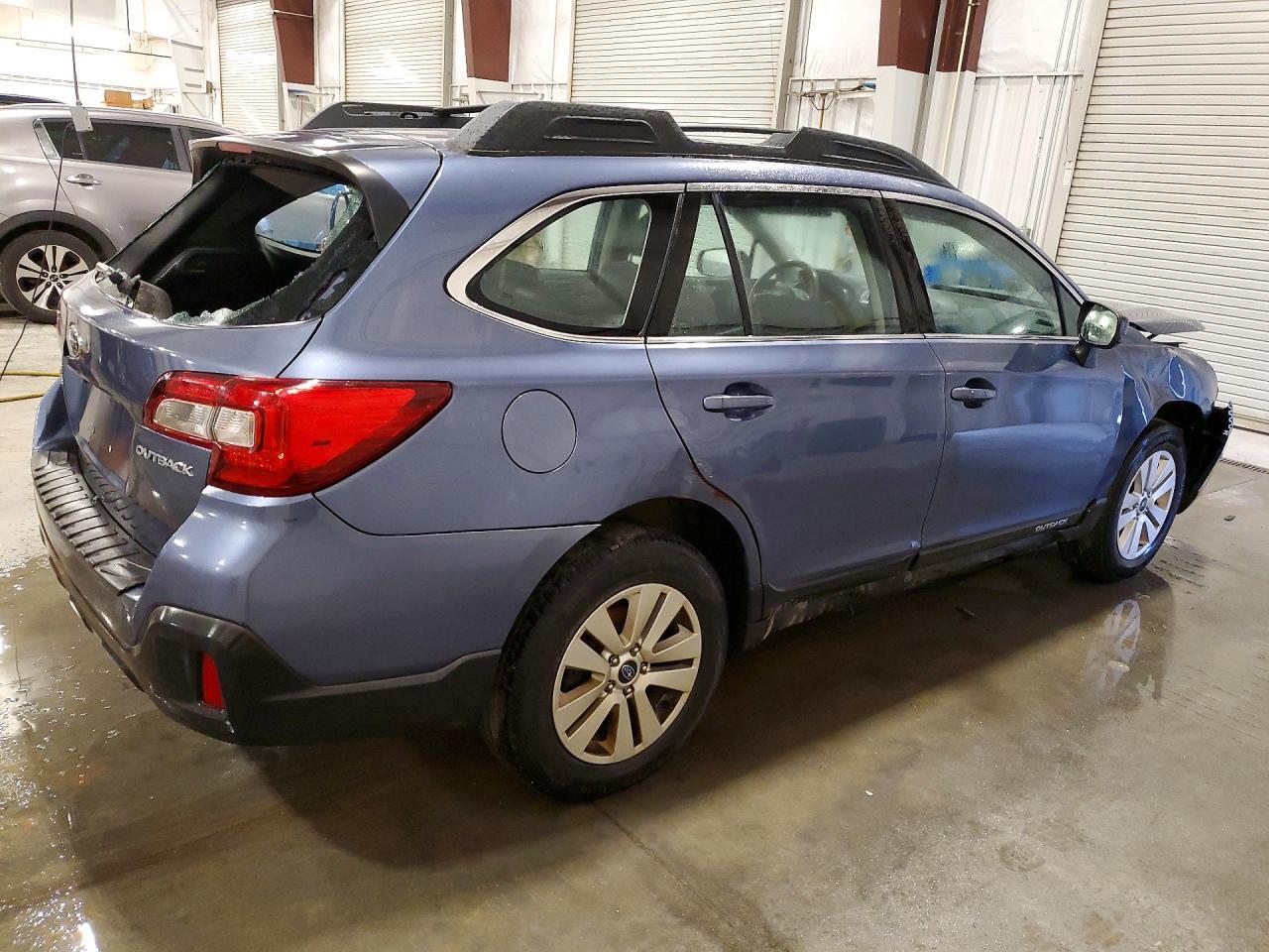 2018 Subaru Outback 2.5i