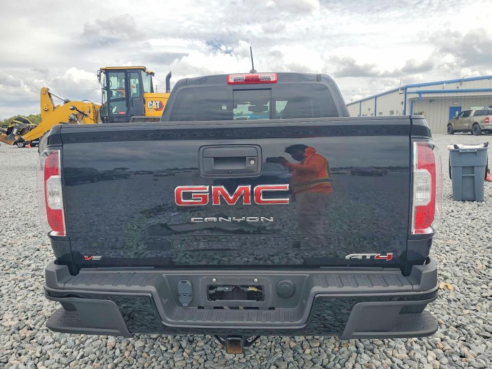 2022 GMC Canyon AT4