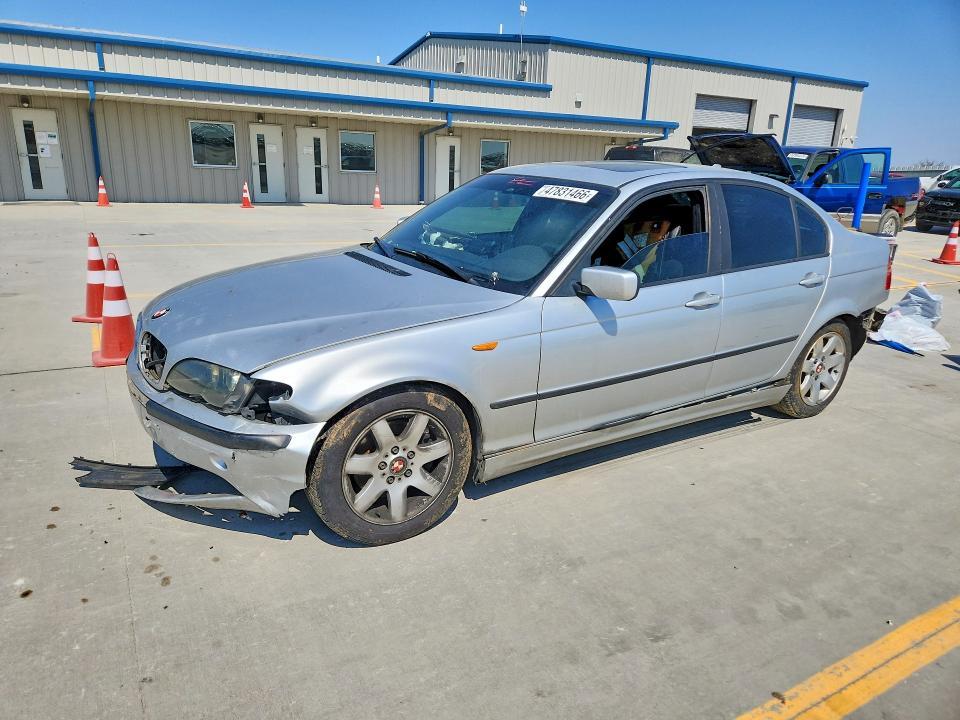 2004 BMW 325 i