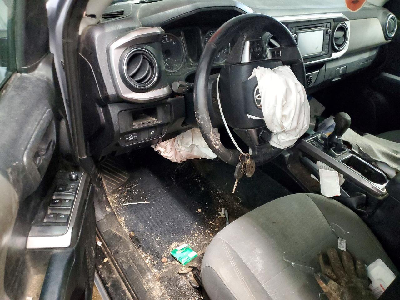 2018 Toyota Tacoma SR5 V6