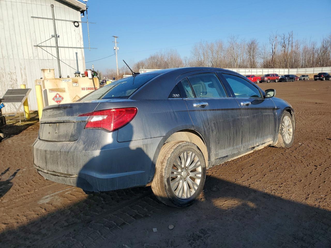 2013 Chrysler 200 Limited