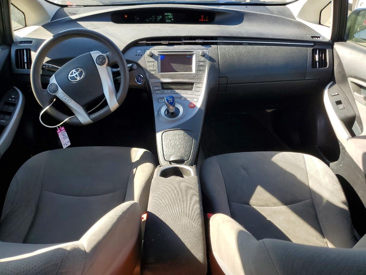 2012 Toyota Prius two