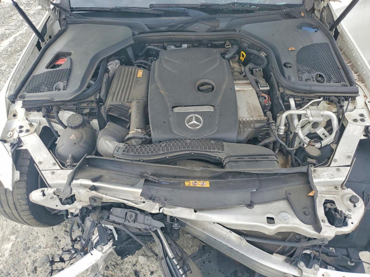 2017 Mercedes-Benz E 300