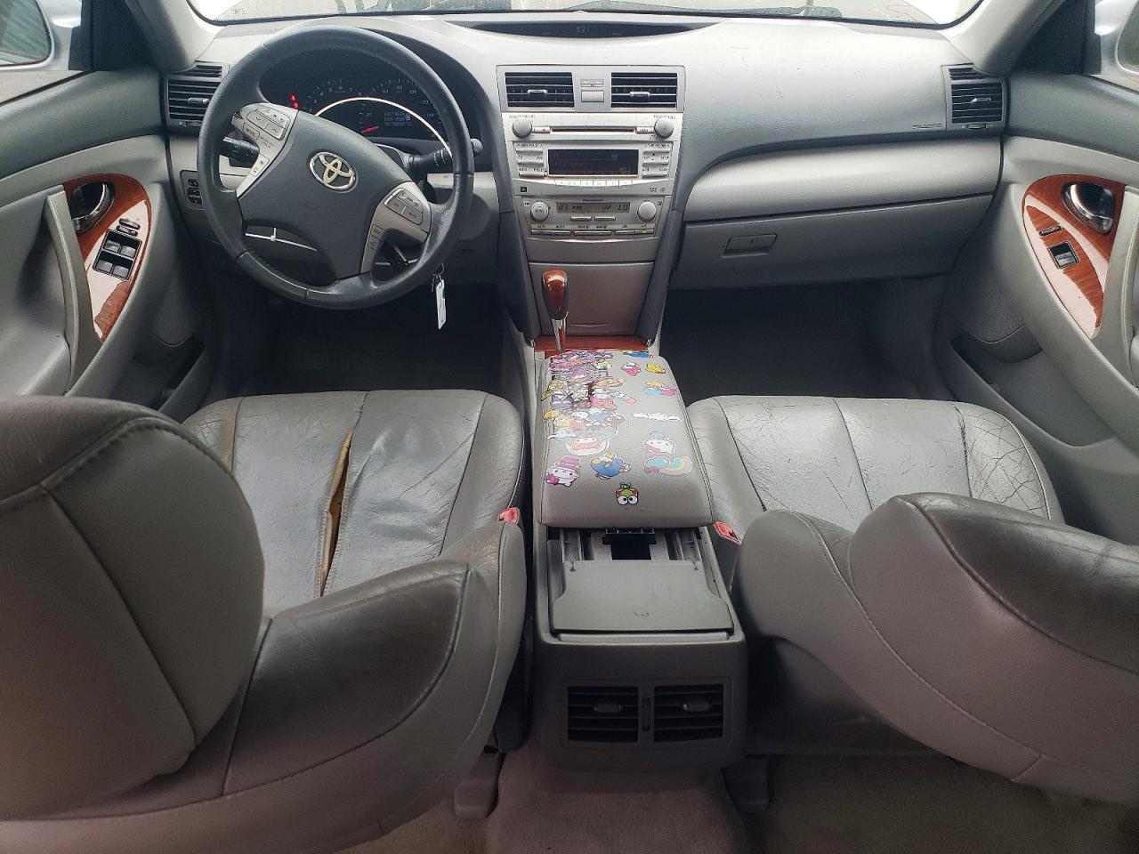 2011 Toyota Camry xle V6