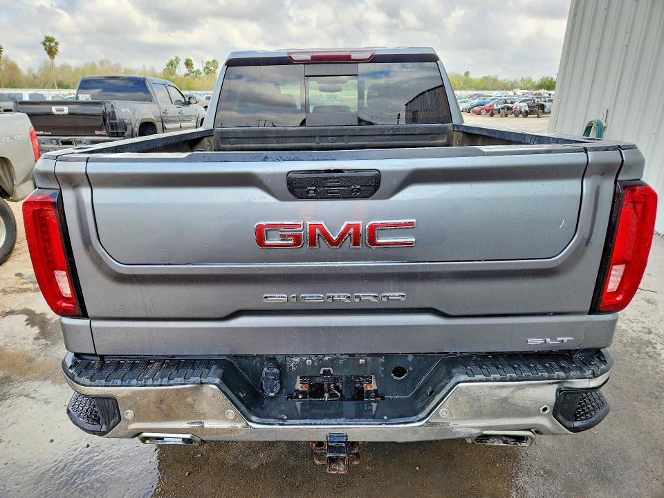 2020 GMC Sierra K1500 SLT