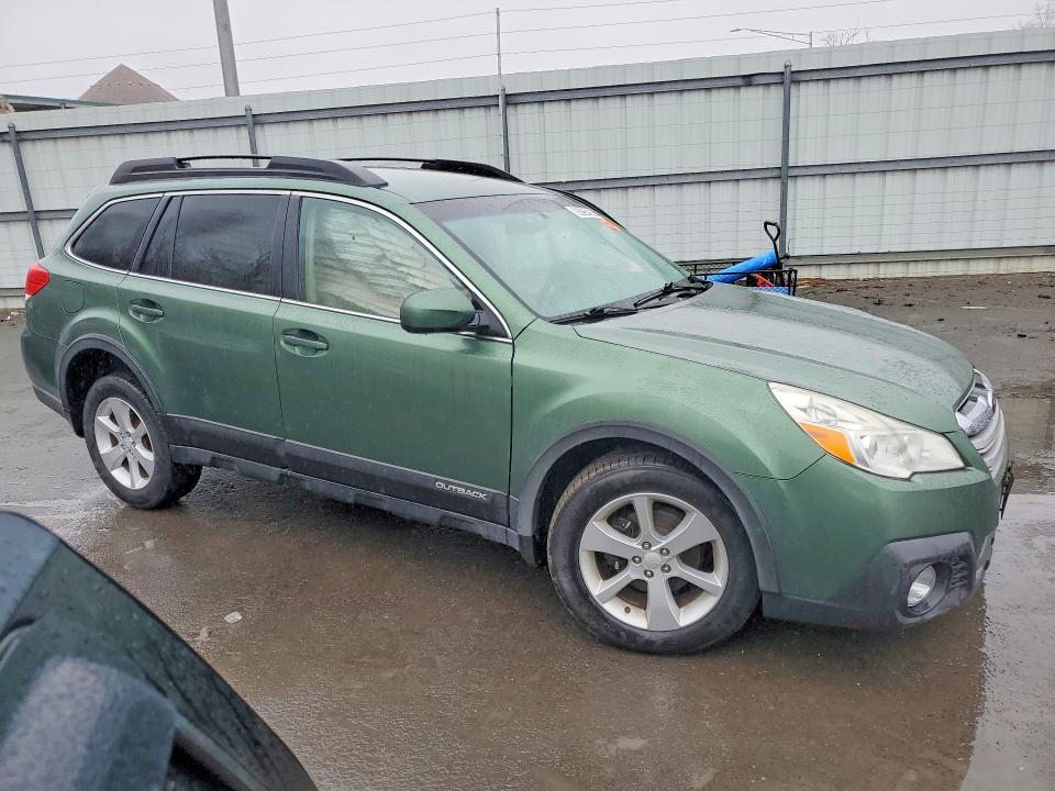 2013 Subaru Outback 2.5i Premium