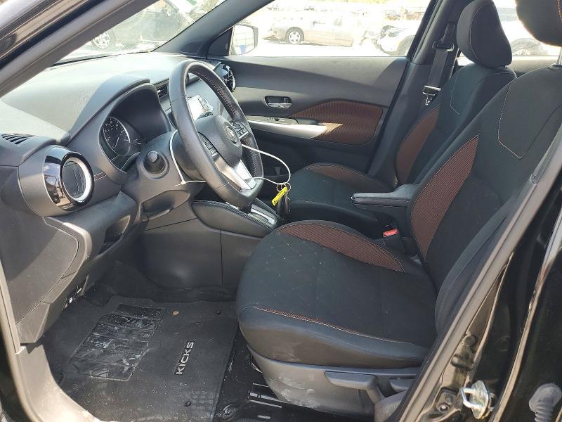 2020 Nissan Kicks sr