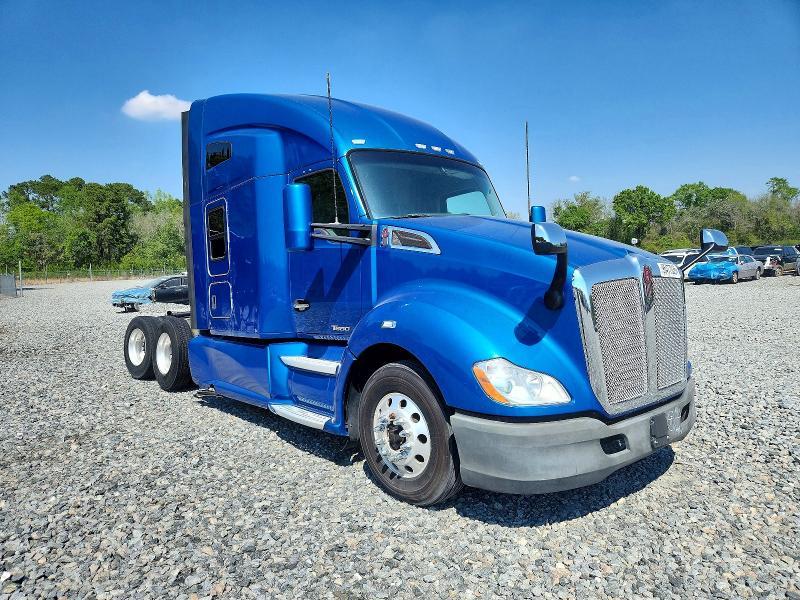 2019 Kenworth Construction T680