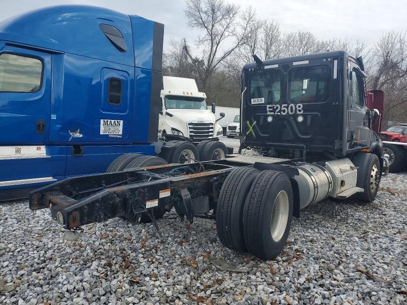 2023 Freightliner Cascadia 116 Truck Cab AND Chassis