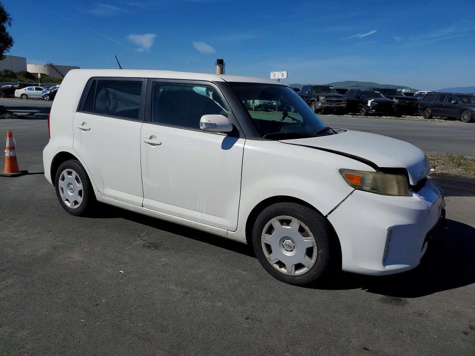 2014 Scion Xb Base