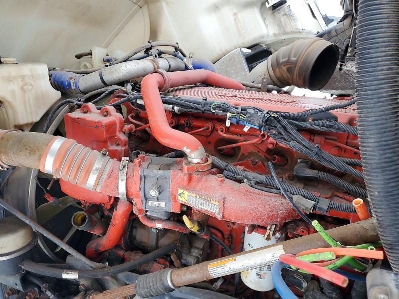 2014 Kenworth T680 Truck Cab AND Chassis