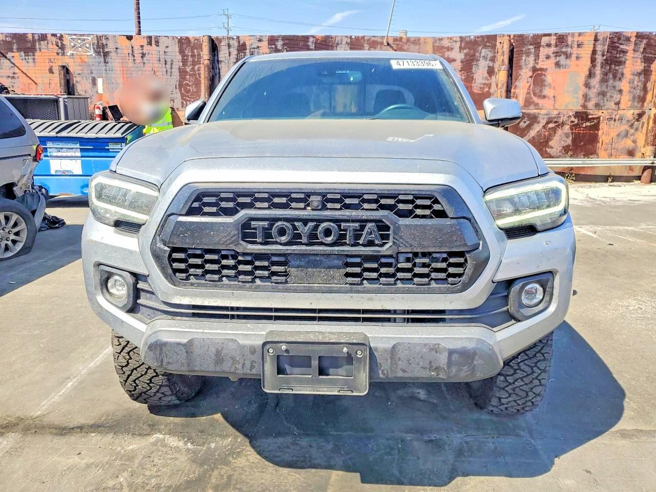 2022 Toyota Tacoma TRD OFF-Road