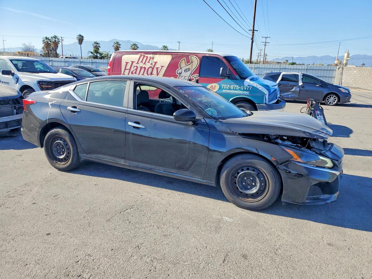 2025 Nissan Altima 2.5 sv