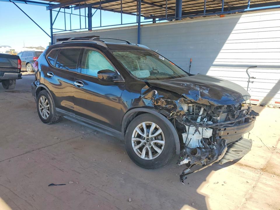 2018 Nissan Rogue sv