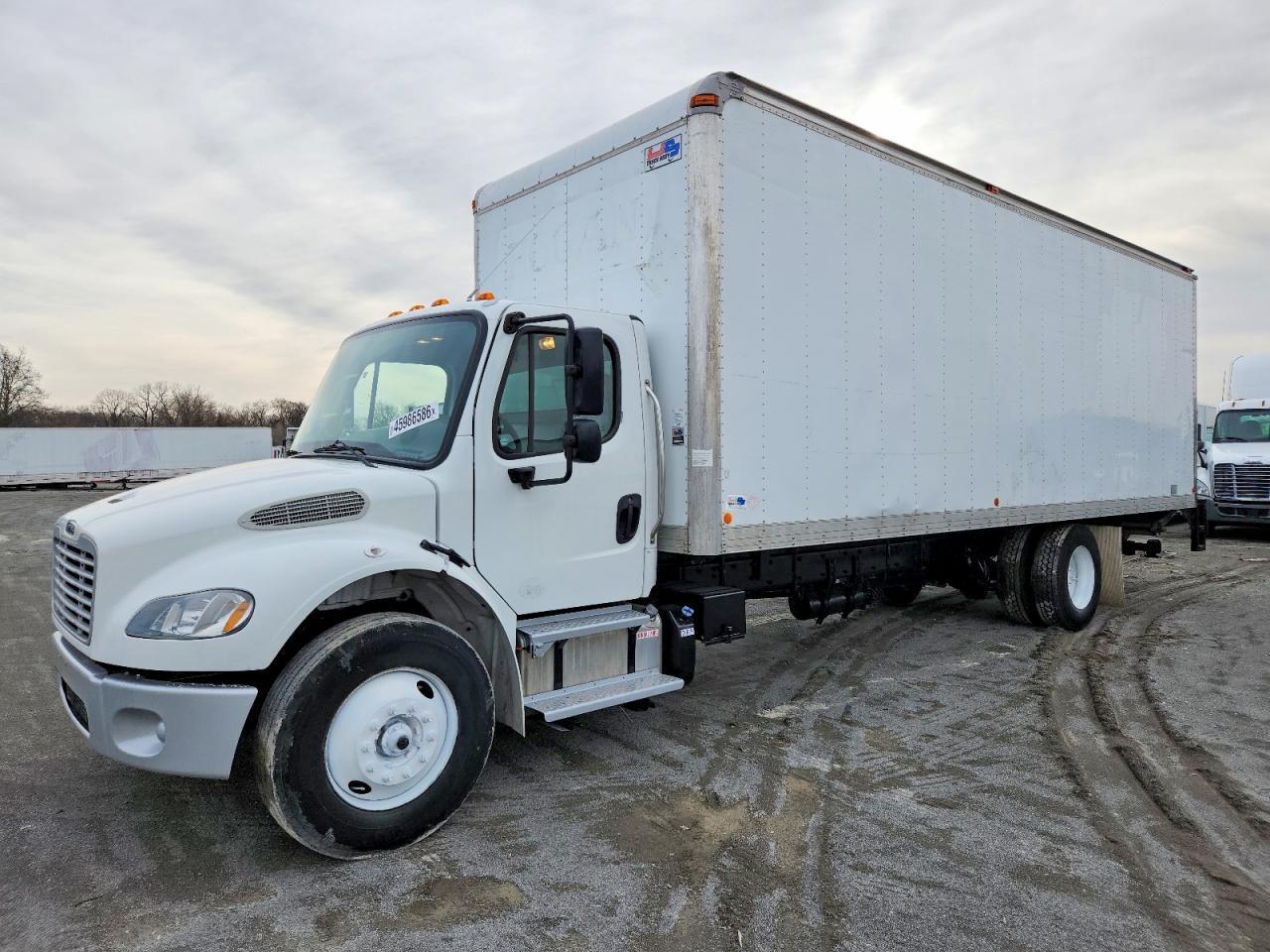 2016 Freightliner Business Class M2 BOX Truck