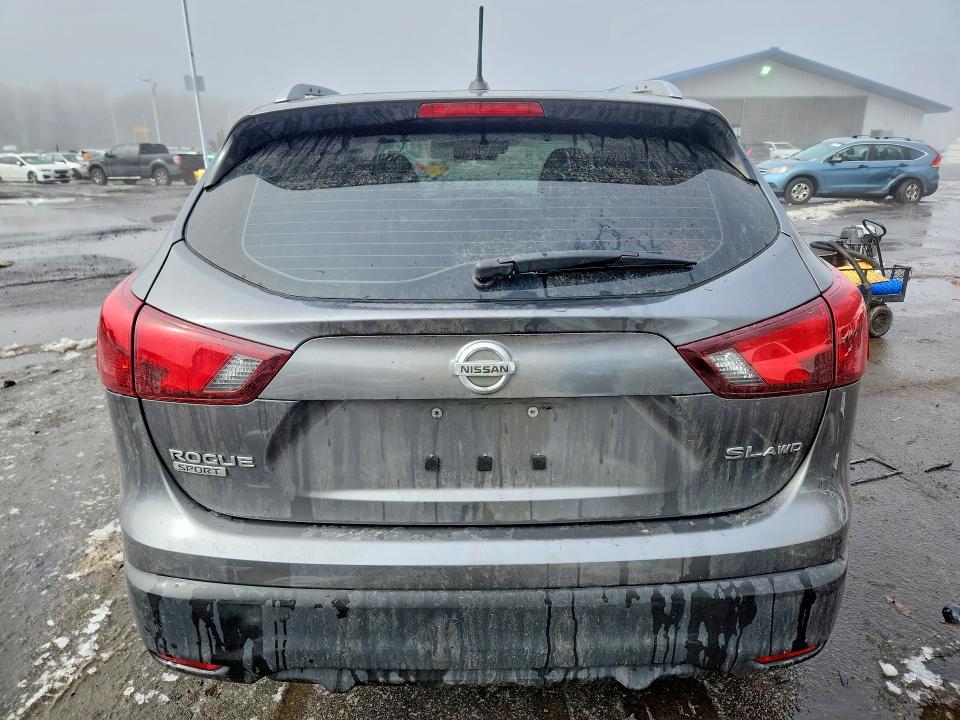 2017 Nissan Rogue Sport sl