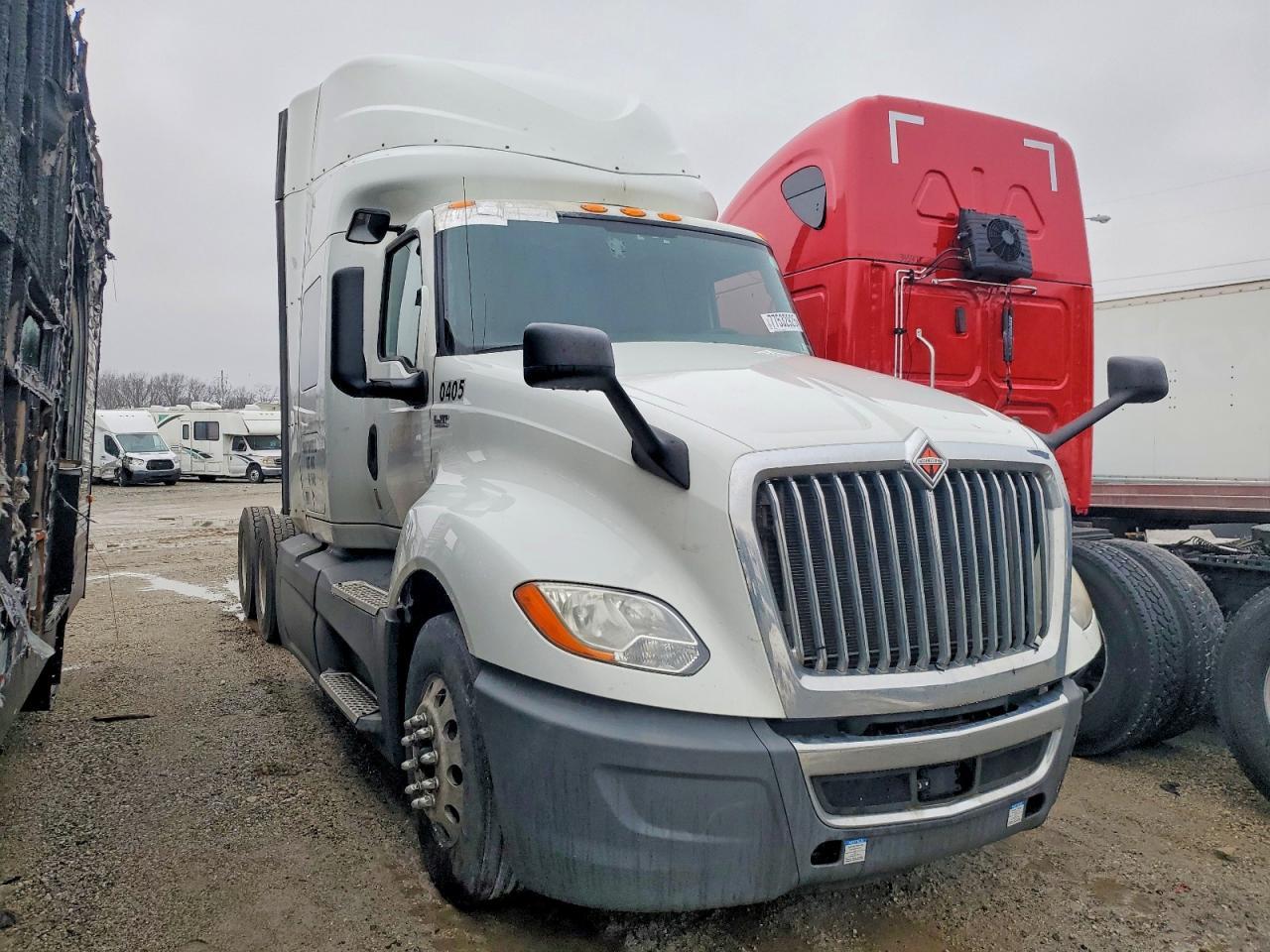 2018 International LT625