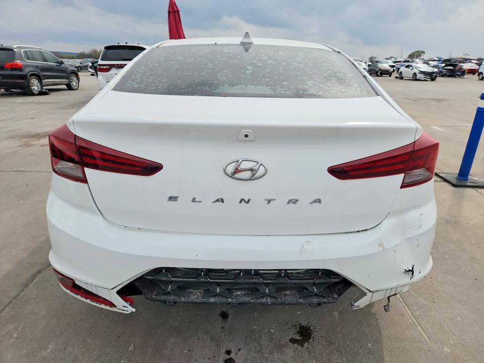 2019 Hyundai Elantra sel