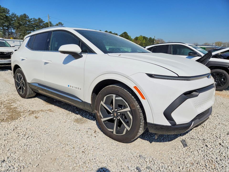 2024 Chevrolet Equinox 2LT