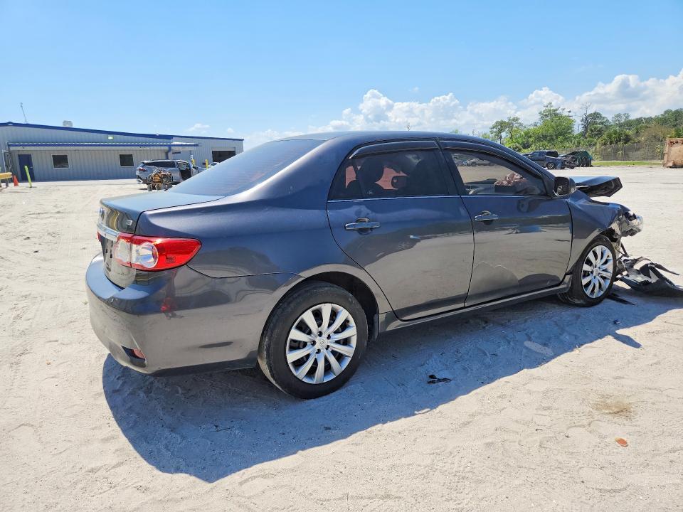 2013 Toyota Corolla le