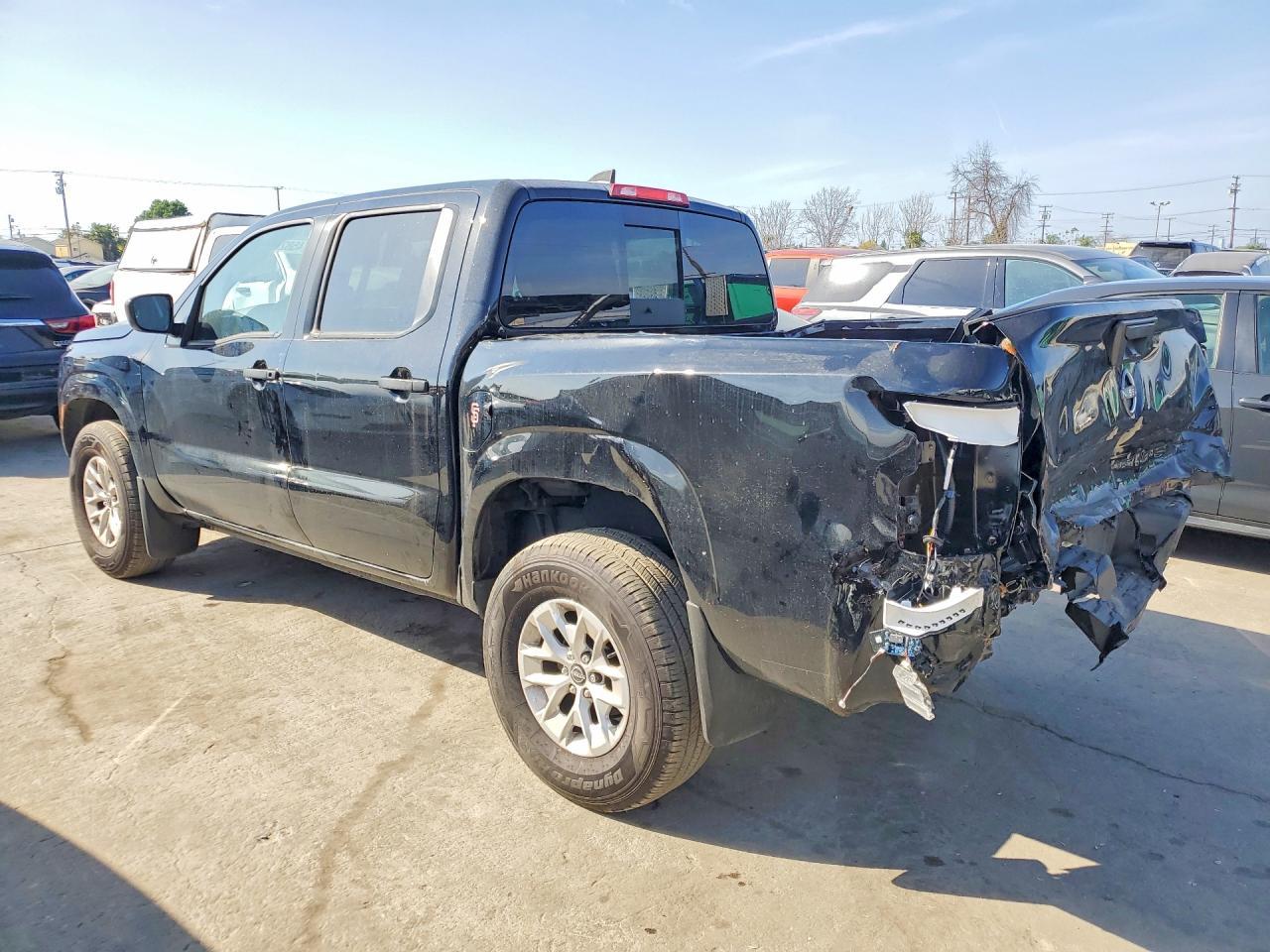 2025 Nissan Frontier S