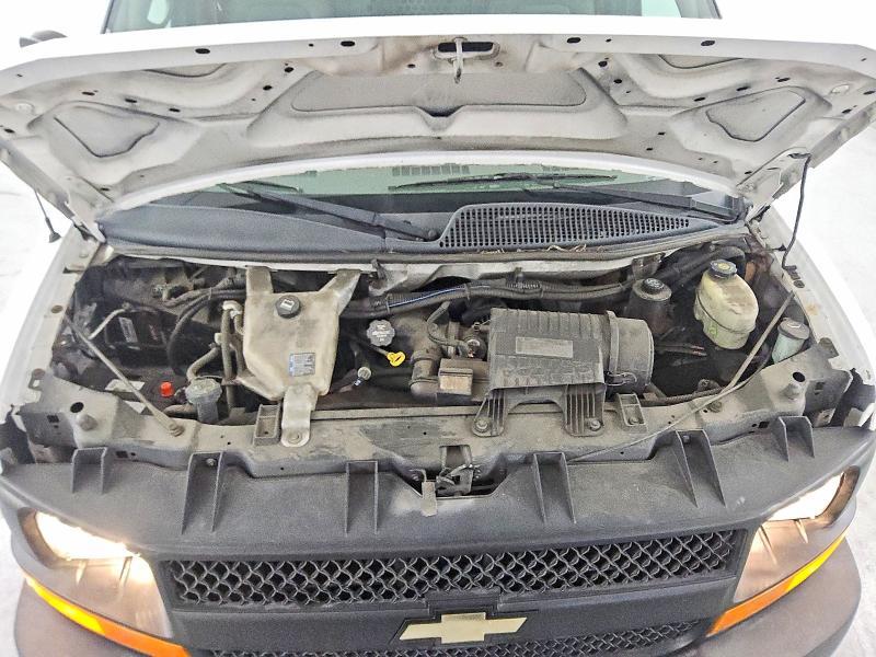 2013 Chev Express G2500