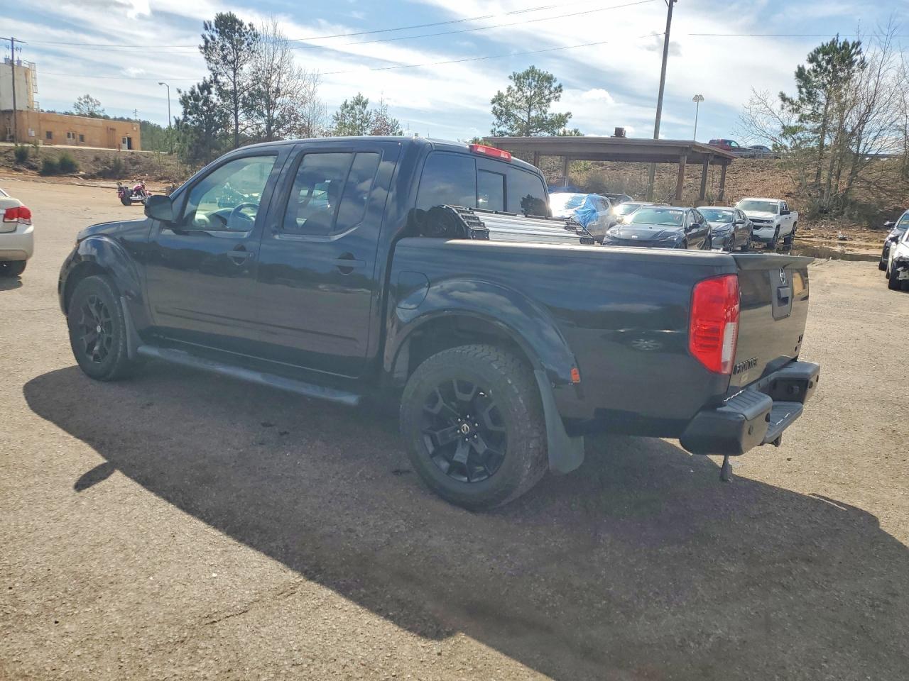 2018 Nissan Frontier SV