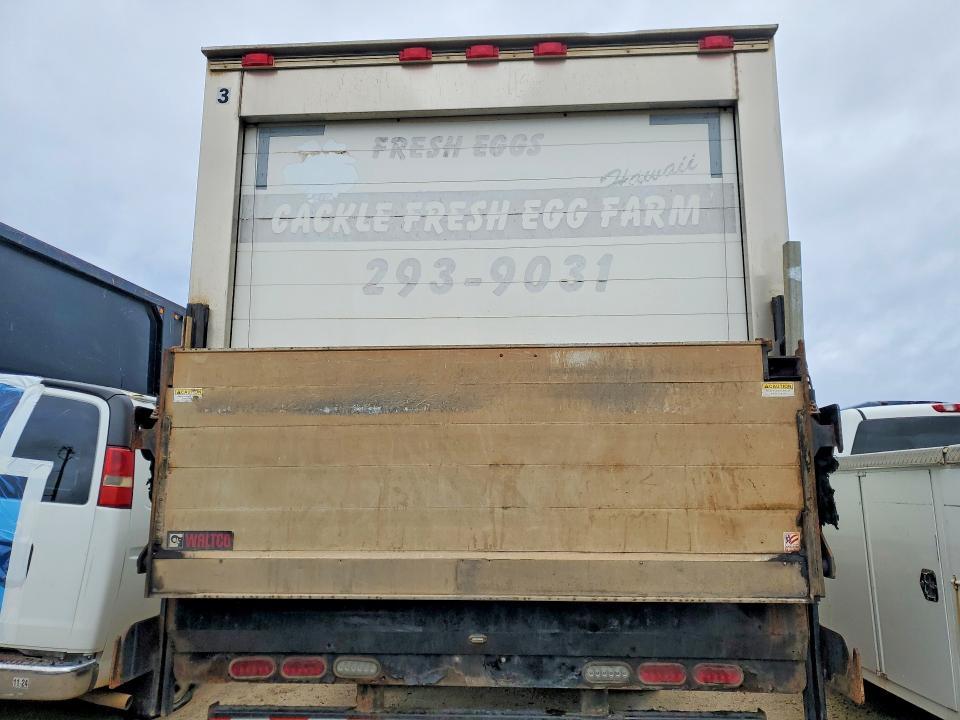 2017 Isuzu NQR Refrigerated BOX Truck