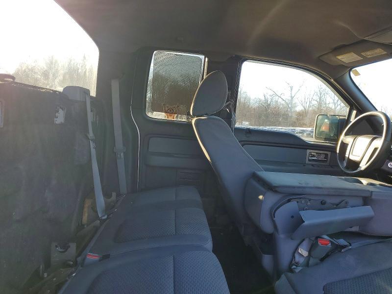 2011 Ford F150 Super cab