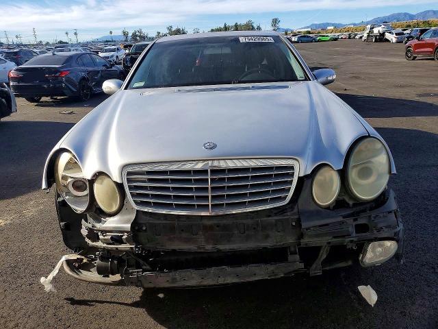 2003 Mercedes-Benz E 320