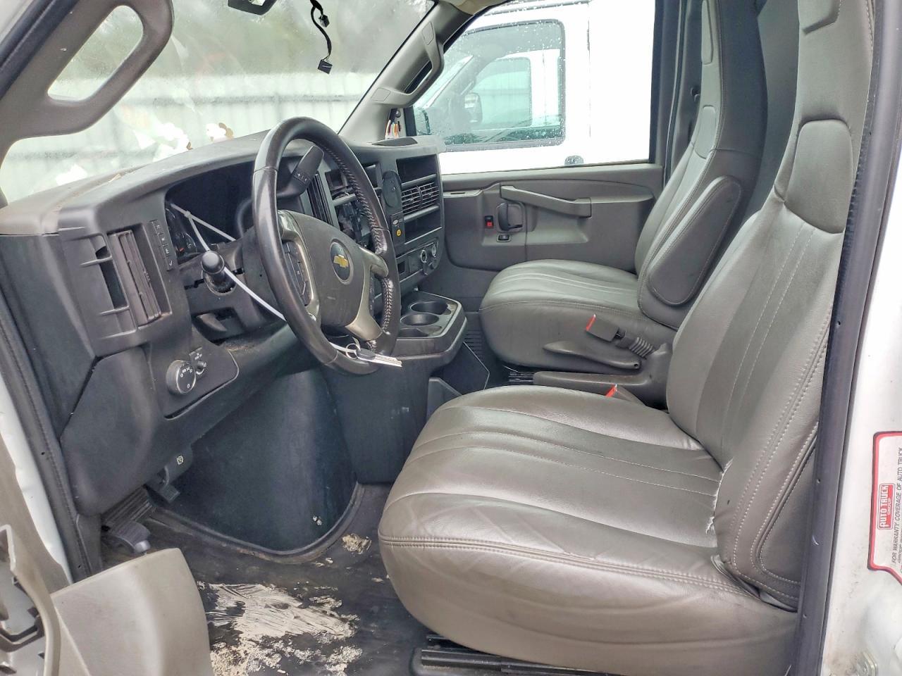 2019 Chevrolet Express 2500 Cargo Delivery van