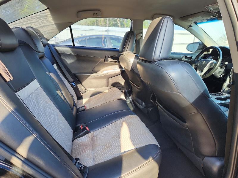 2014 Toyota Camry se