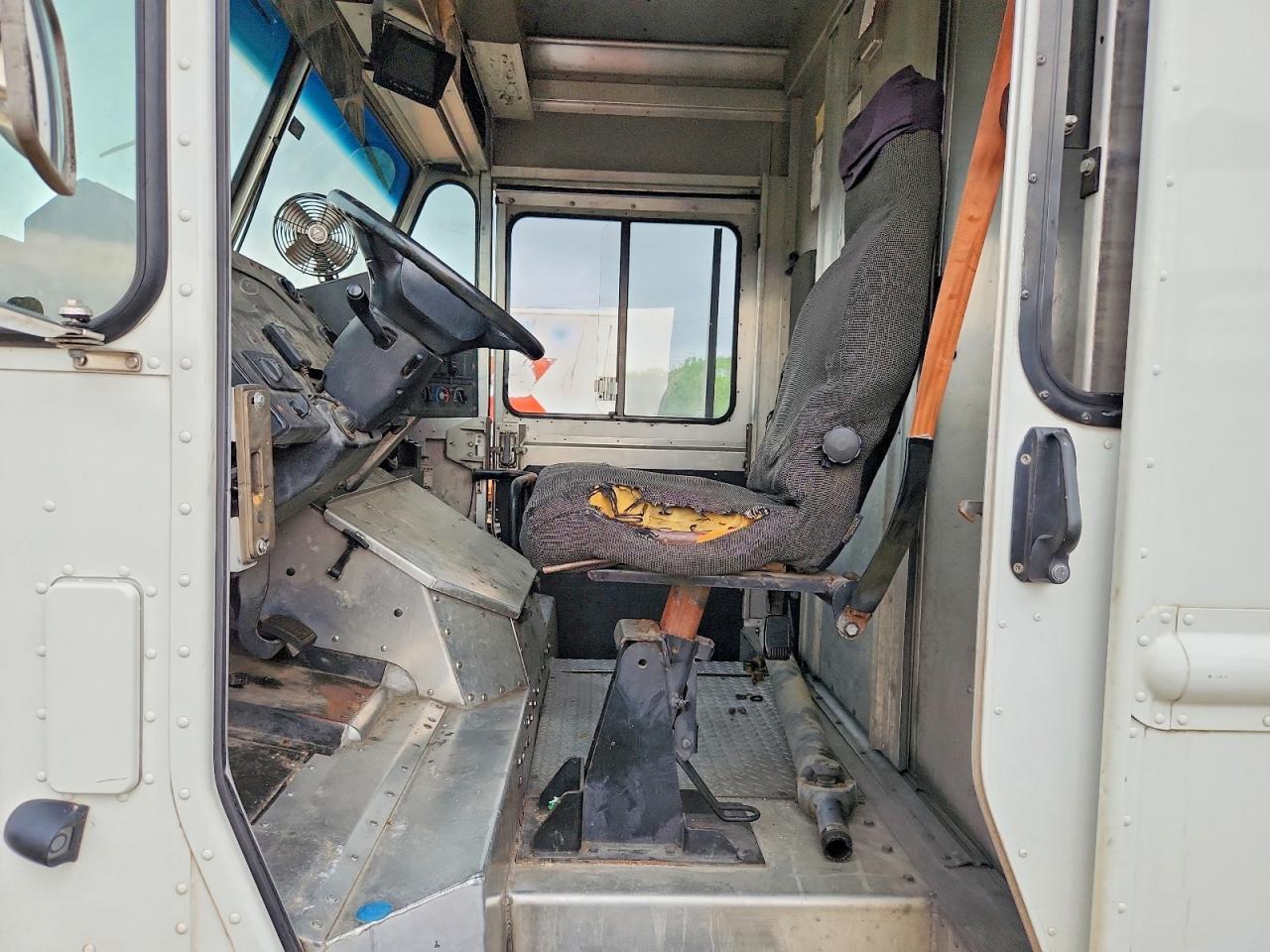 2019 Ford Delivery Truck