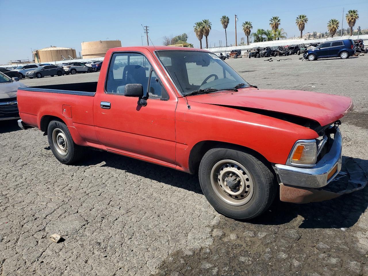 1991 Toyota Pickup Deluxe