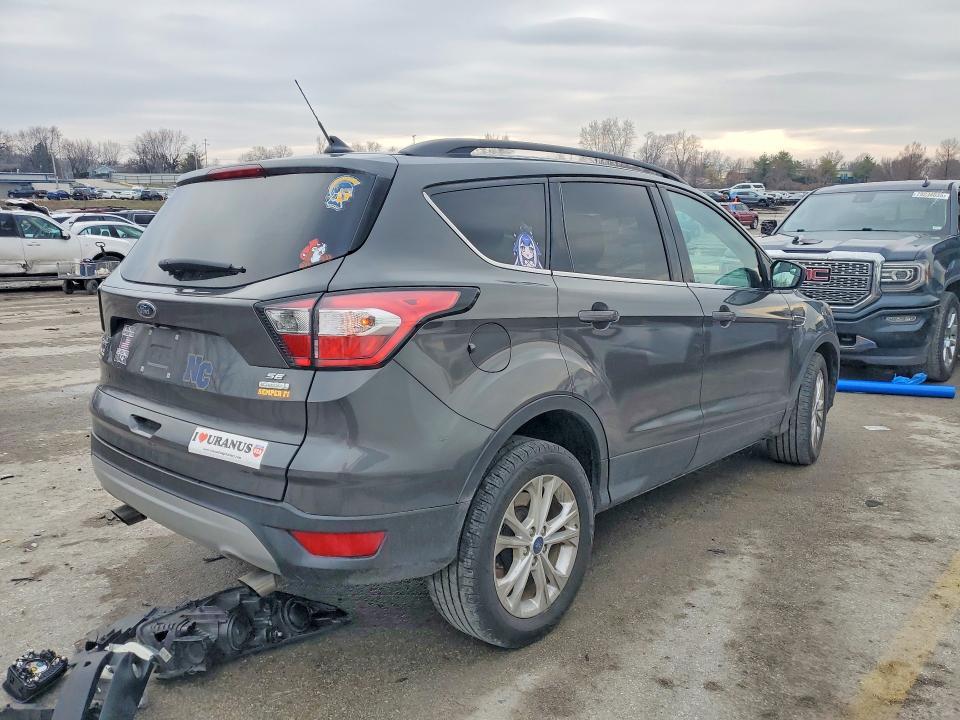 2018 Ford Escape se