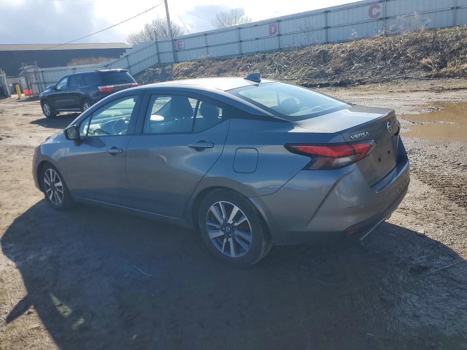 2020 Nissan Versa sv