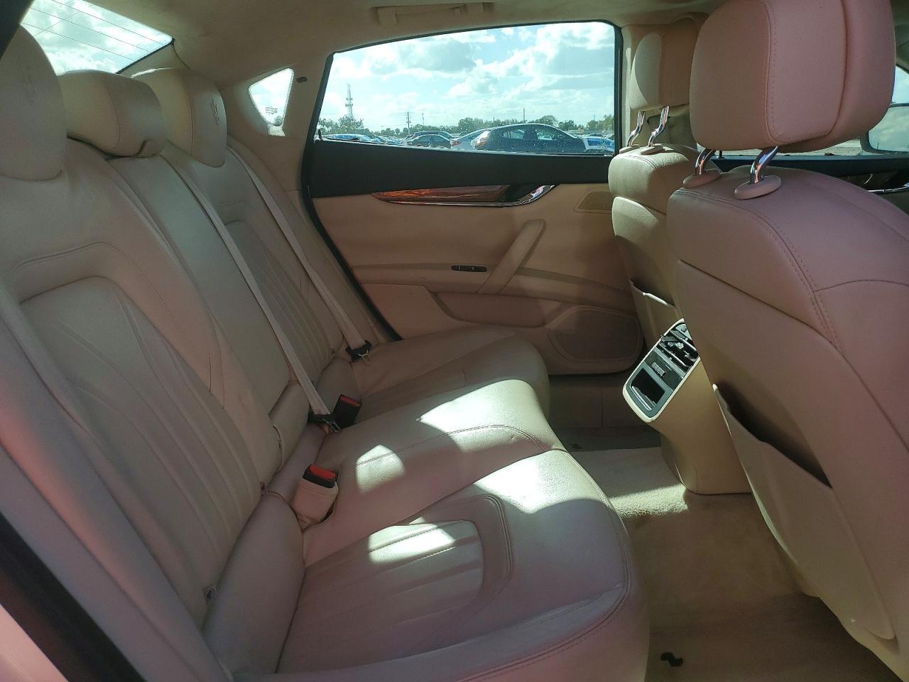 2014 Maserati Quattroporte gts