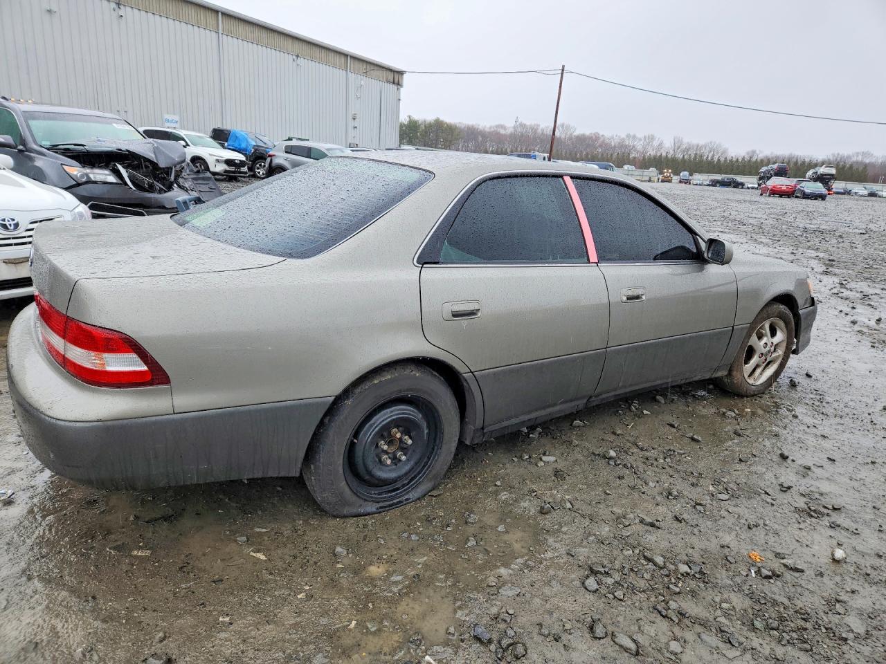 2000 Lexus Es 300 Base