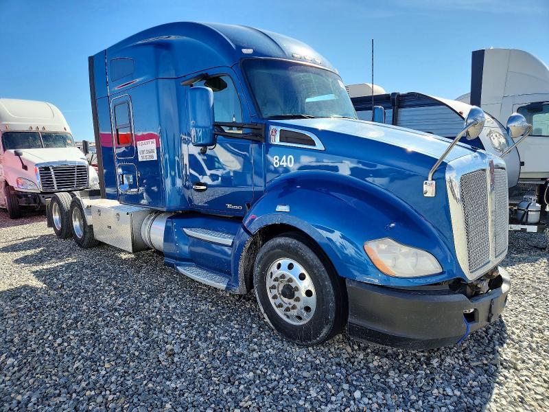 2020 Kenworth T680 Semi Truck
