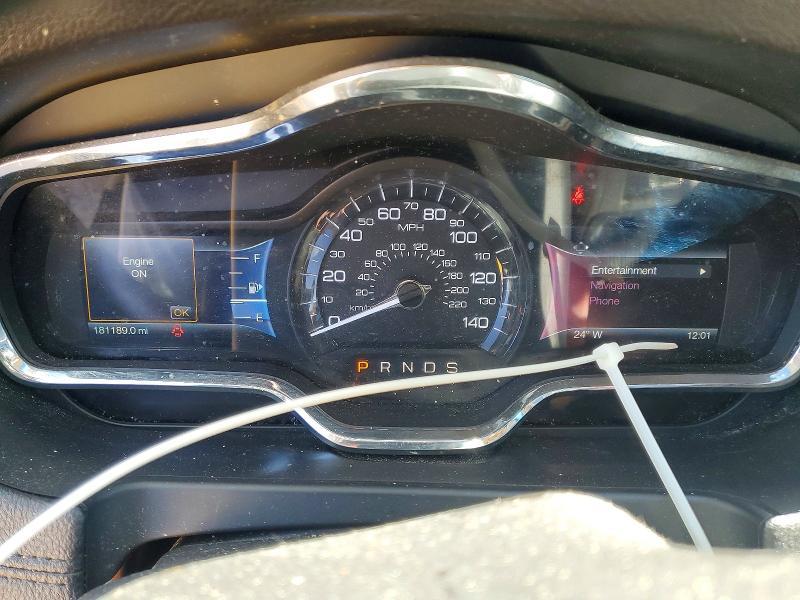 2014 Lincoln Townhouse MKT